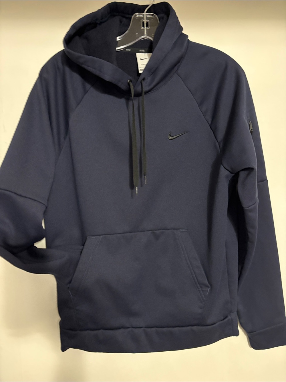 Nike Men’s Dark Navy Pullover Hoodie with Swoosh